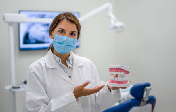 Best Orthodontic Emergency Dentist in Lakewood Park, FL